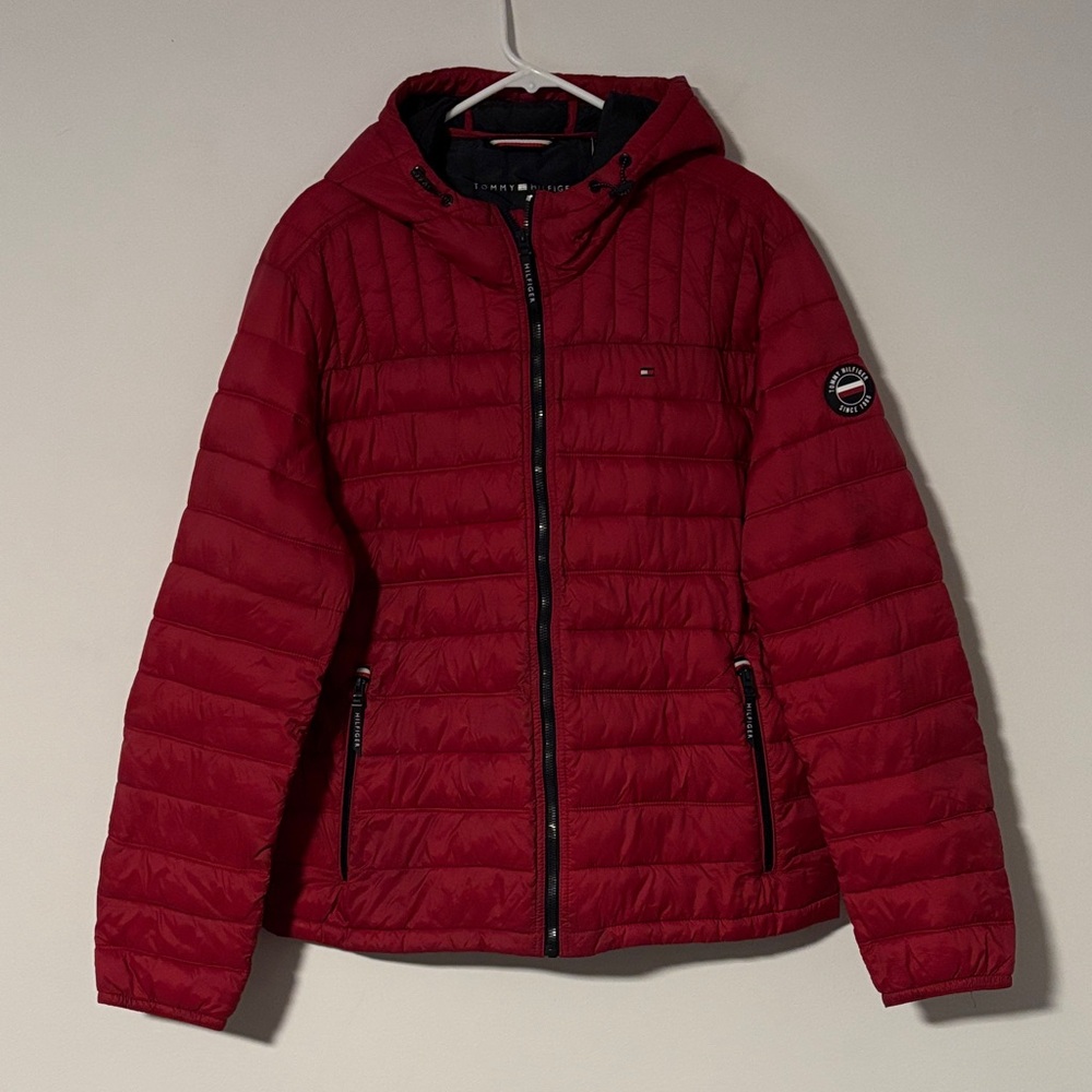 Mens Tommy Hilfiger Red Puffer Jacket Sz. XL